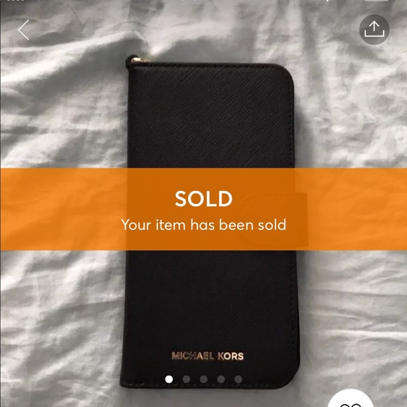 Michael Kors Accessories - MK Folio Phone Case